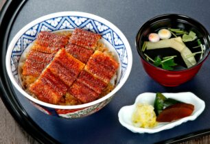 うな丼　4,000円