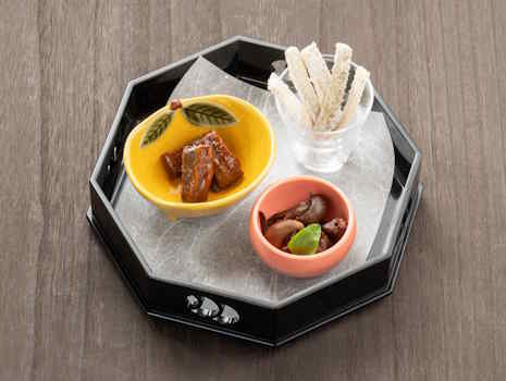 鰻おつまみ3 種盛り　　 1,200円